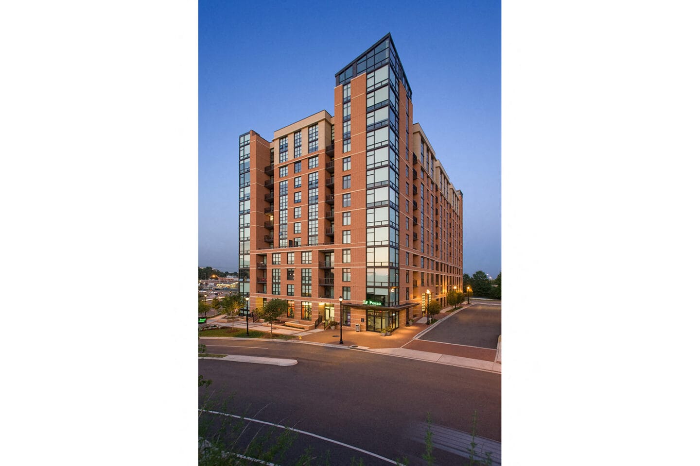 Luxury Apartment Homes Available at IO Piazza by Windsor, 2727 South Quincy Street, Arlington