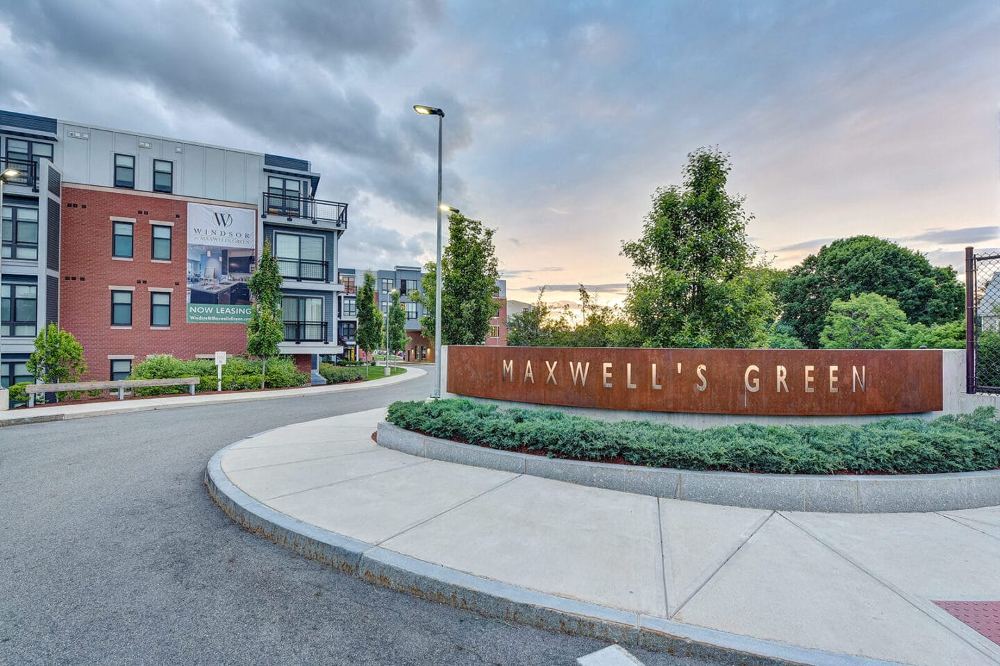 Luxury Apartment Homes Available at Windsor at Maxwells Green, 1 Maxwells Green, Somerville