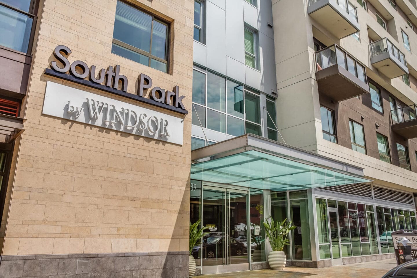 Professional, On-Site Management at South Park by Windsor, Los Angeles, California