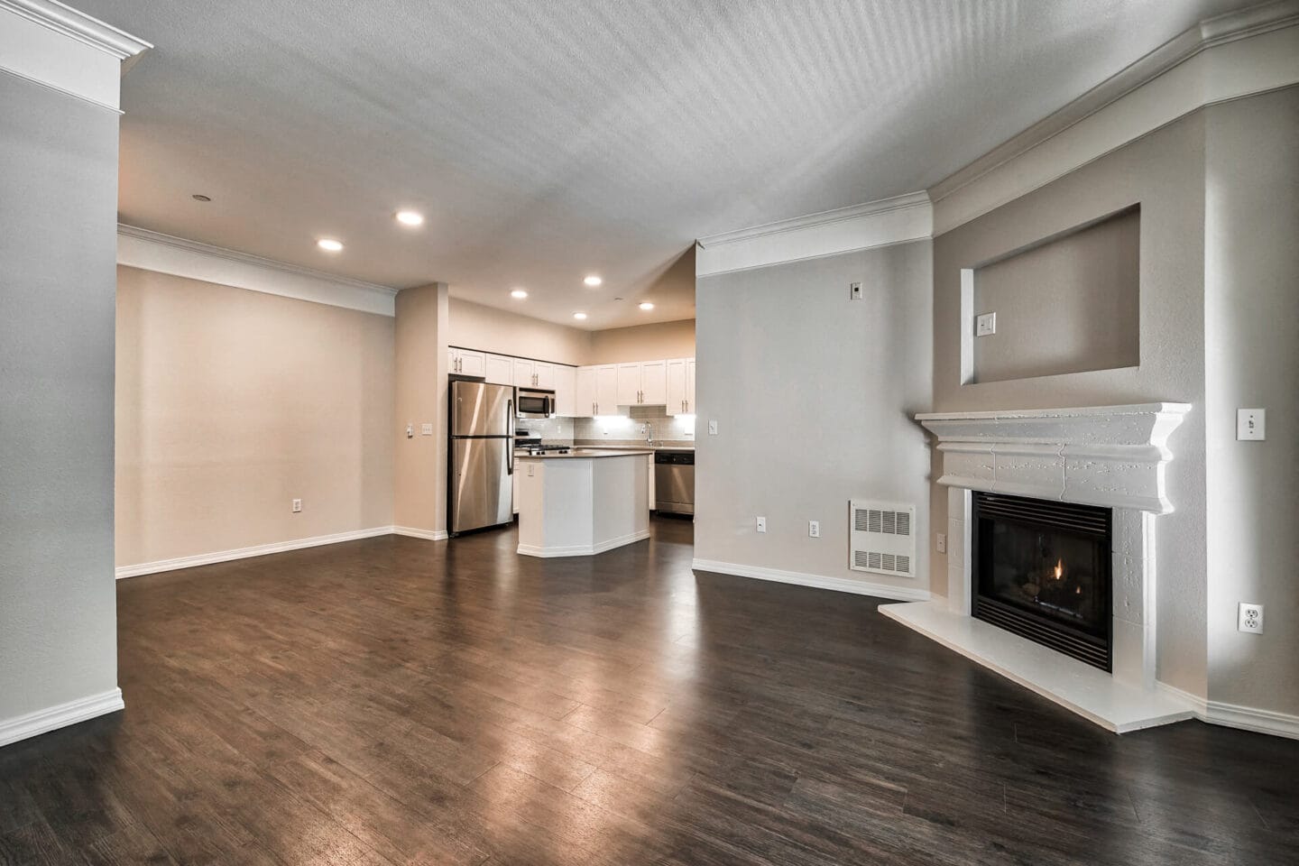 Spacious living area at The Estates at Cougar Mountain, Issaquah, Washington