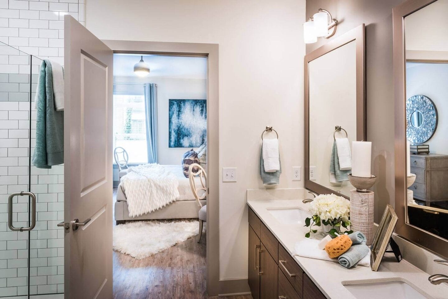 Spacious Bedrooms With en Suite Bathrooms at Windsor Parkview, Chamblee, 30341