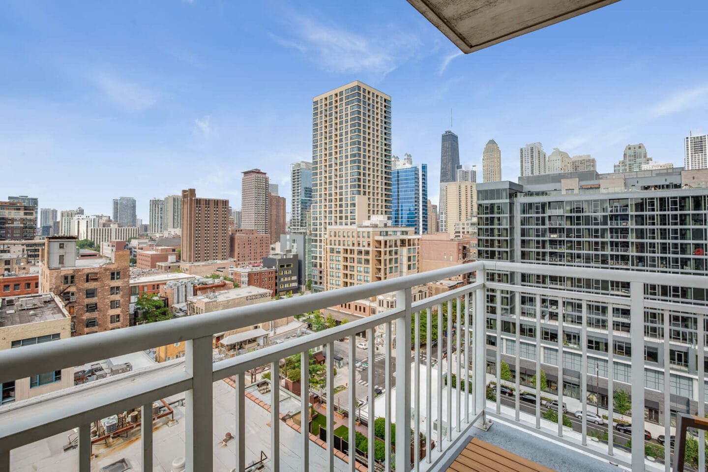 Large, Private Patios & Balconies at Flair Tower, Chicago, Illinois