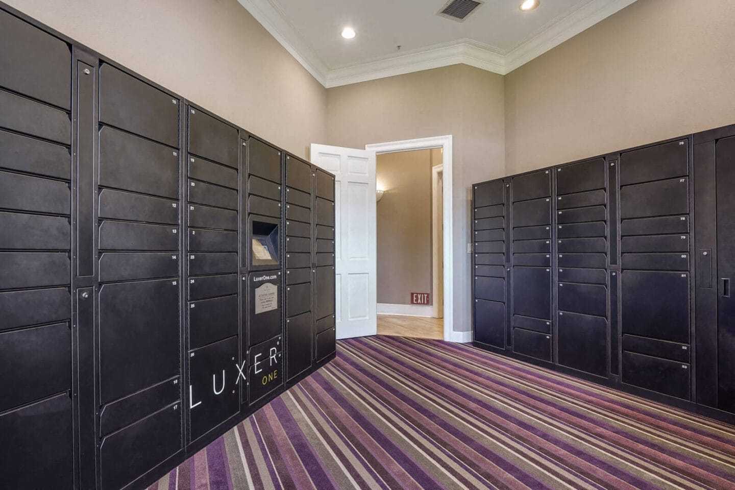 24-Hour Package Lockers at The Estates at Park Place, 94538, CA