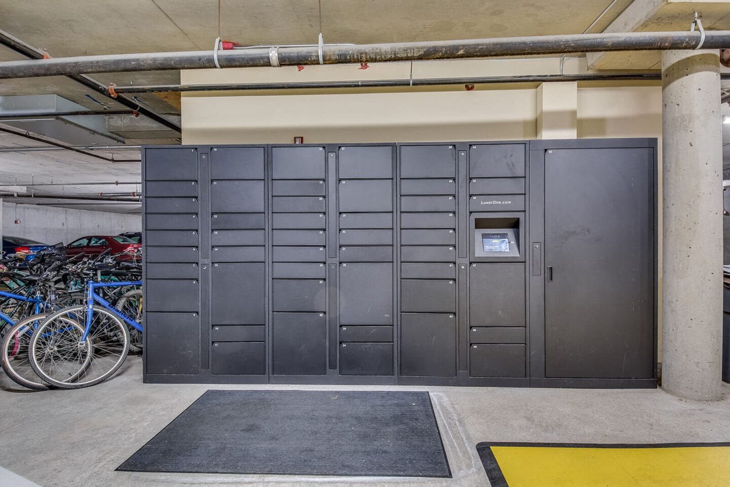 Luxer Lockers at Tera Apartments, 528 Central Way, WA