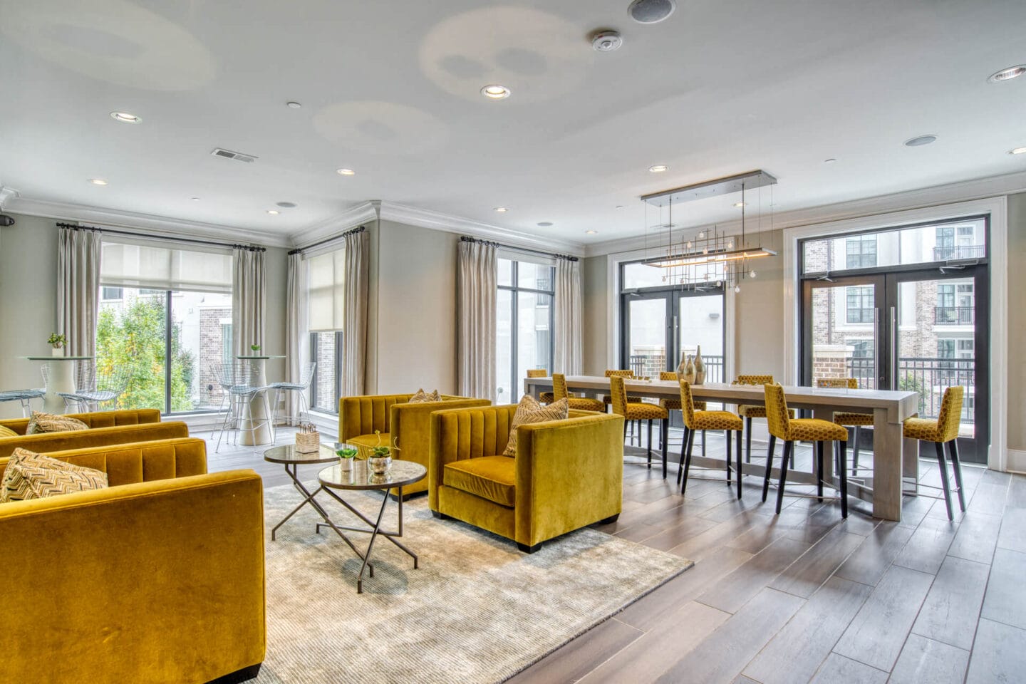 Decorated Resident Lounge Area at Windsor Chastain, Atlanta, 30342