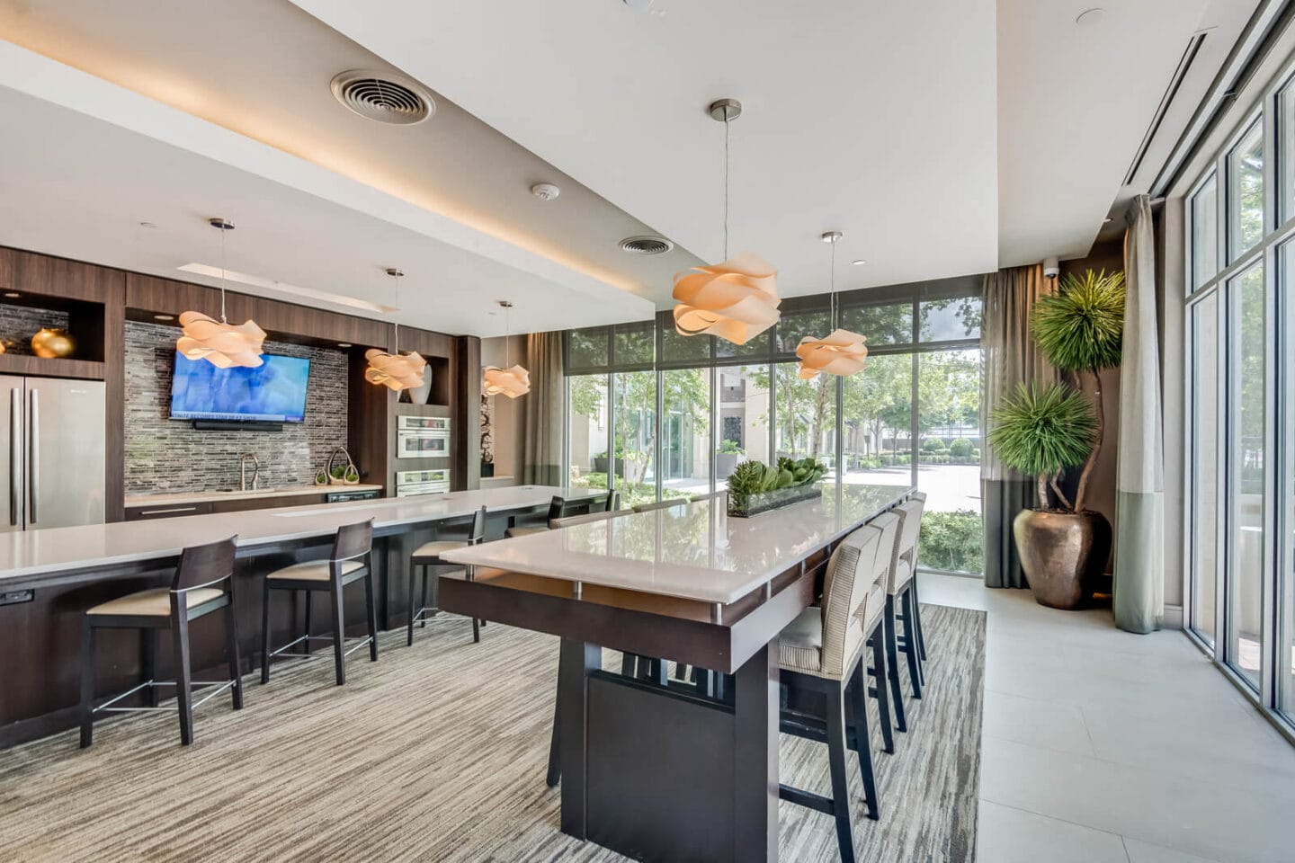 TV Lounge Area With Community Kitchen at Windsor at West University, Texas, 77005