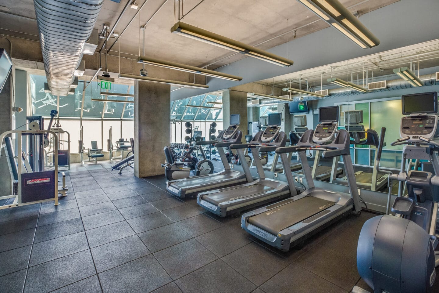 State-of-the-Art Fitness Center at Renaissance Tower, 501 W. Olympic Boulevard, Los Angeles