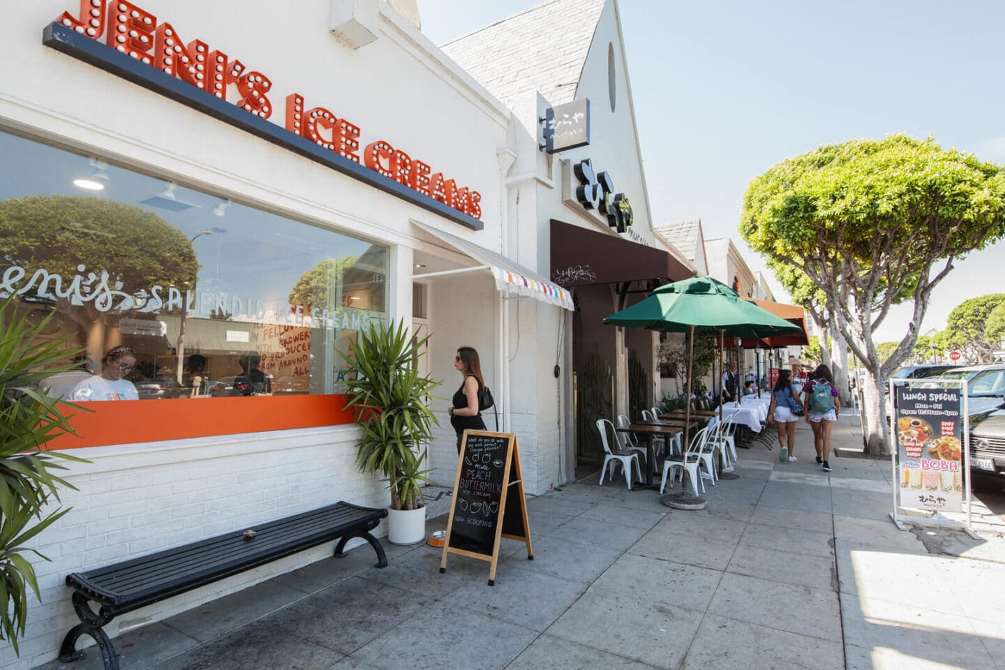 Ice Cream from Jeni's near Windsor at Hancock Park, Los Angeles, 90004