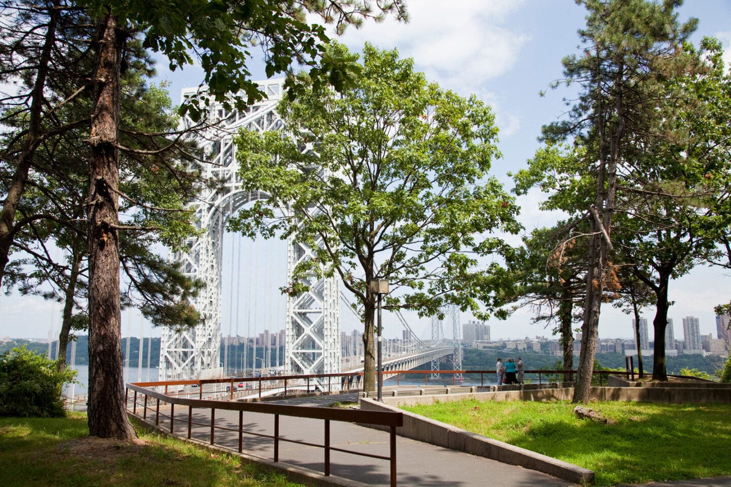 Trail access at Twenty50 by Windsor, Fort Lee, New Jersey