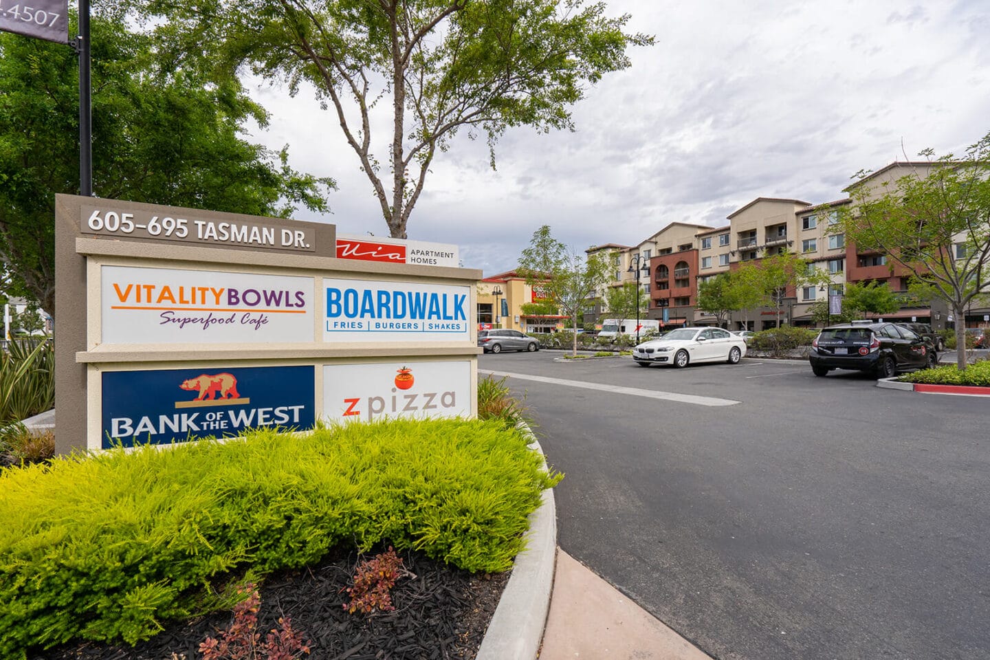 Nearby retail at Mission Pointe by Windsor, Sunnyvale, California