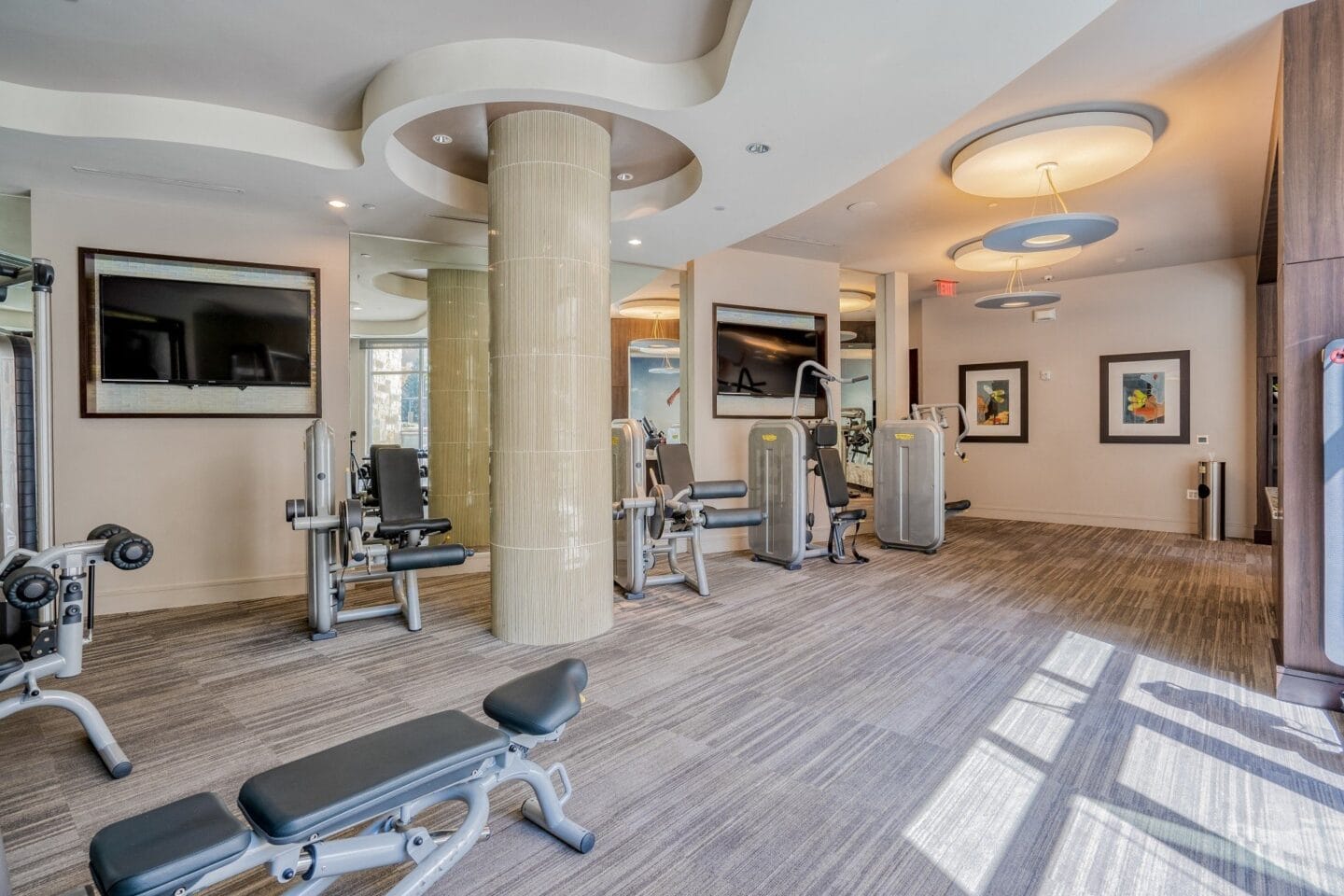 Fitness center with weights at Windsor South Lamar, 809 S Lamar Blvd, TX