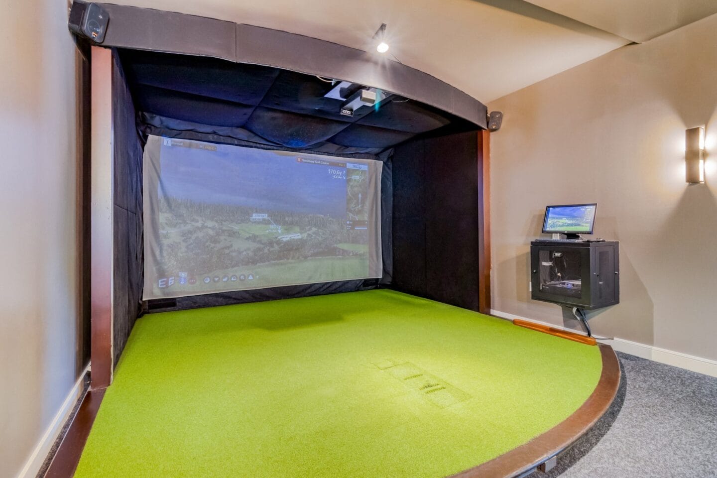 Virtual Golf Simulator at 1000 Speer by Windsor, 1000 Speer Blvd., CO