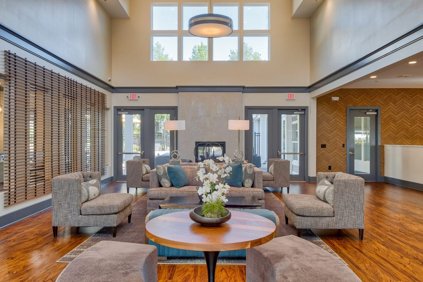 Luxury Amenity Space at Windsor Herndon, Herndon, VA