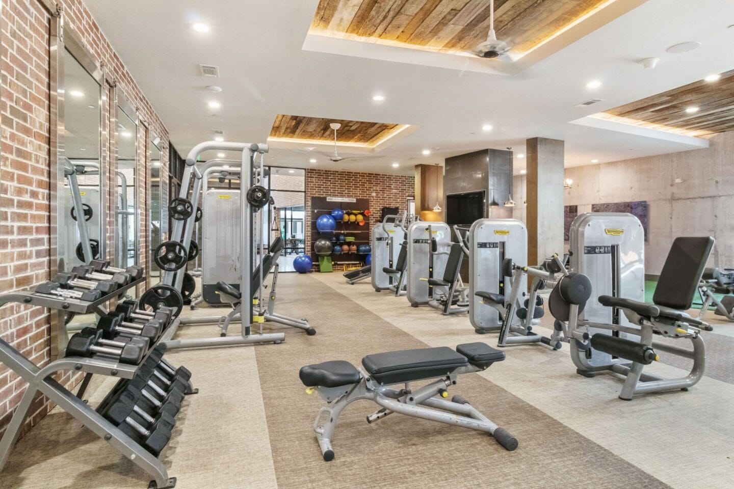 Fitness Center at Windsor Fitzhugh, Dallas, TX