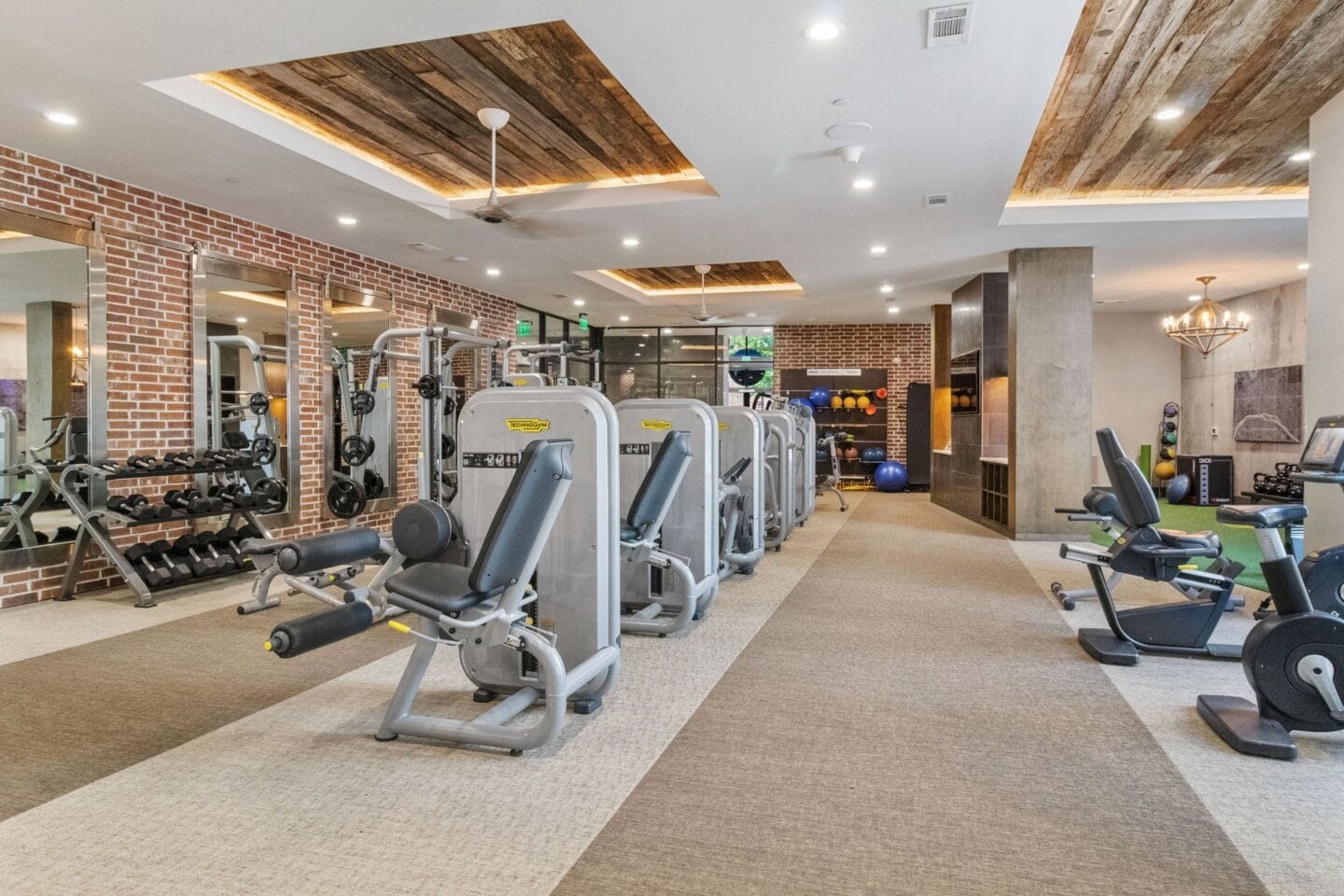 Fitness Center at Windsor Fitzhugh, Dallas, TX