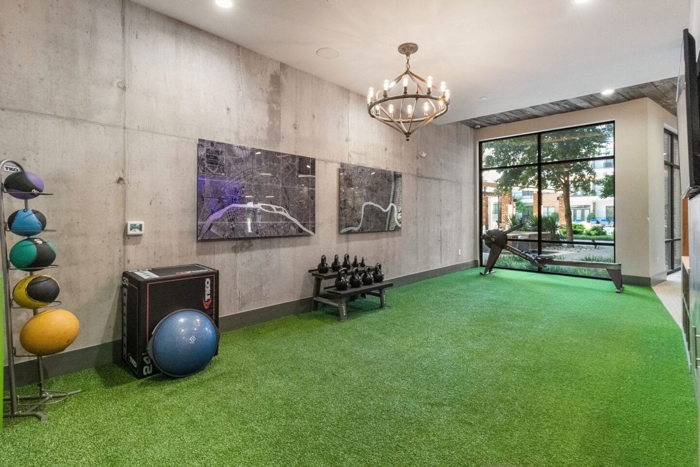 Fitness Center at Windsor Fitzhugh, Dallas, TX