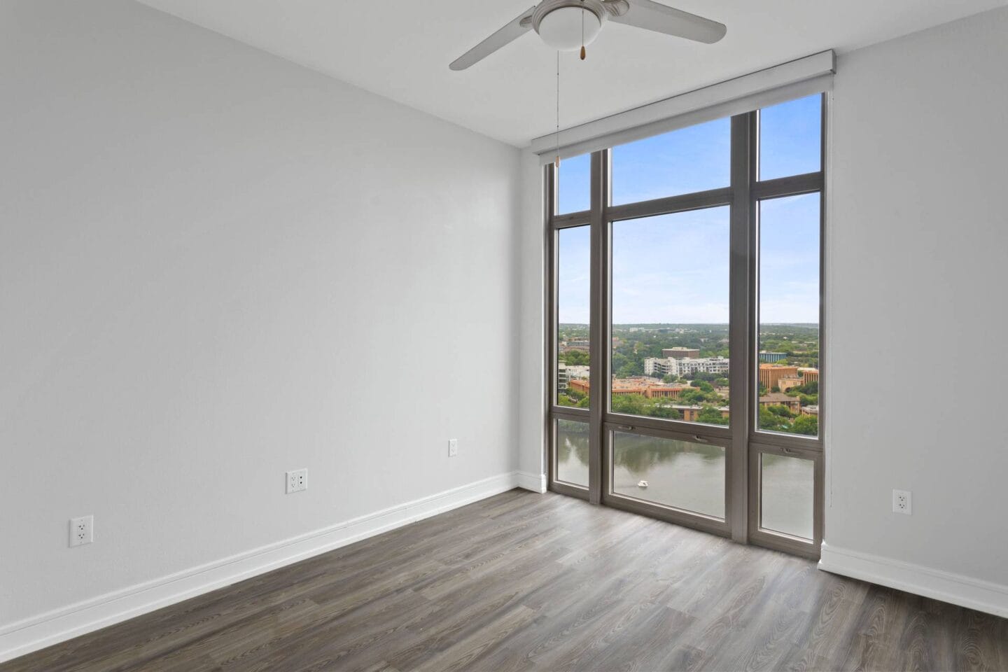 Large bedroom windows at Windsor on the Lake, 43 Rainey Street Austin, TX 78701