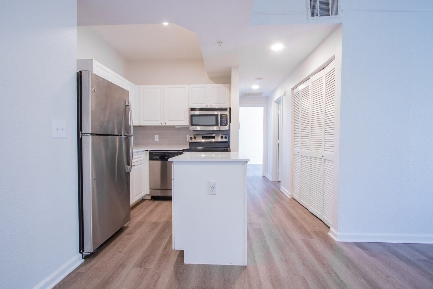 Kitchen Islands at Windsor Meridian, 9875 Jefferson Parkway, CO