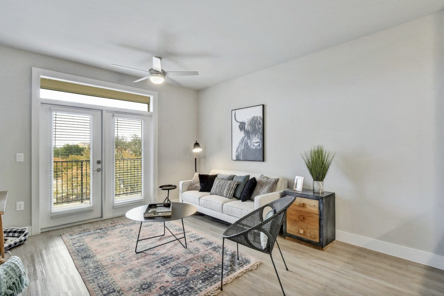 Spacious Living Room With Private Balcony at Windsor Ridge, Austin