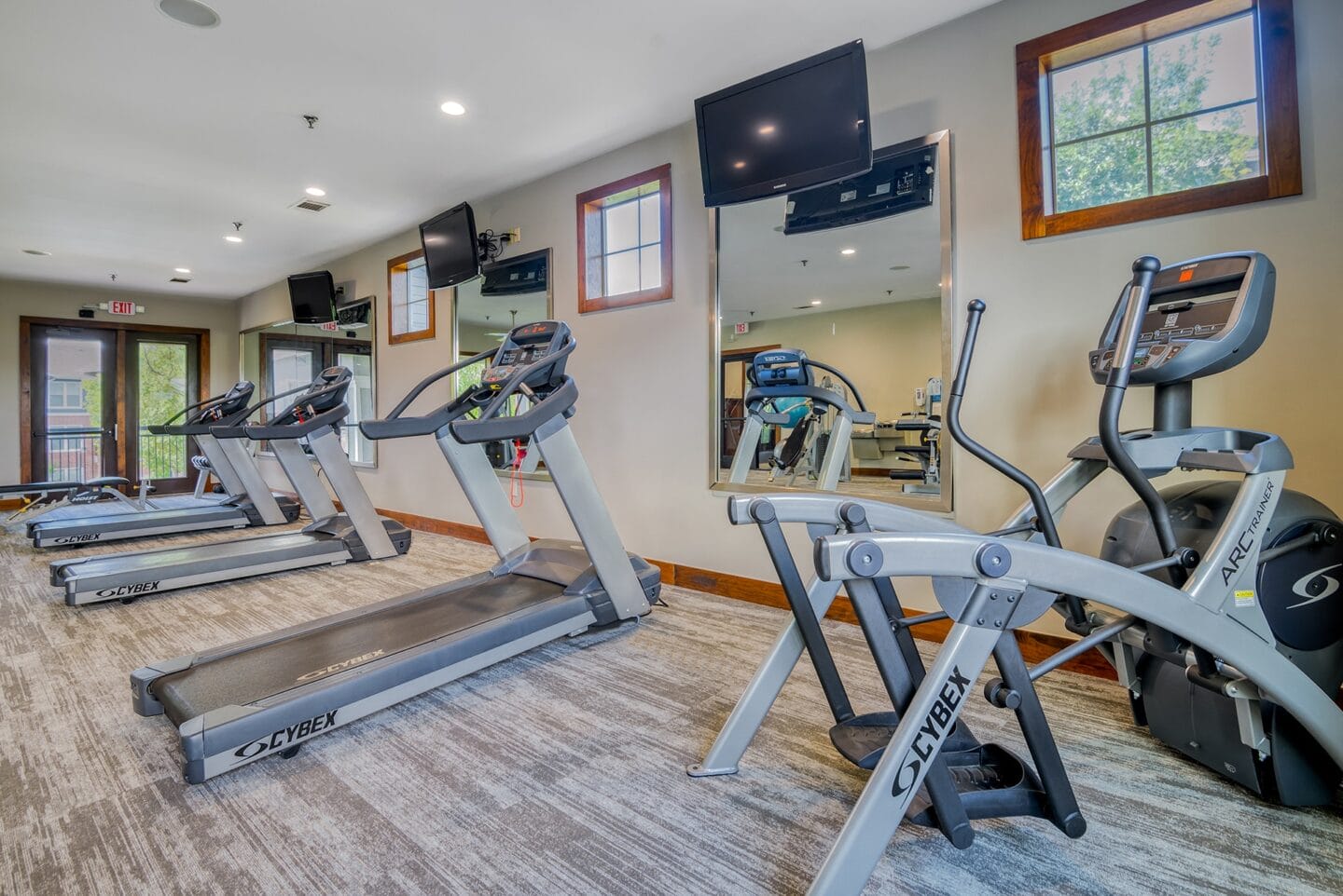 Fitness Center with Tvs at Windsor Mustang Park, Carrollton, TX, 75010