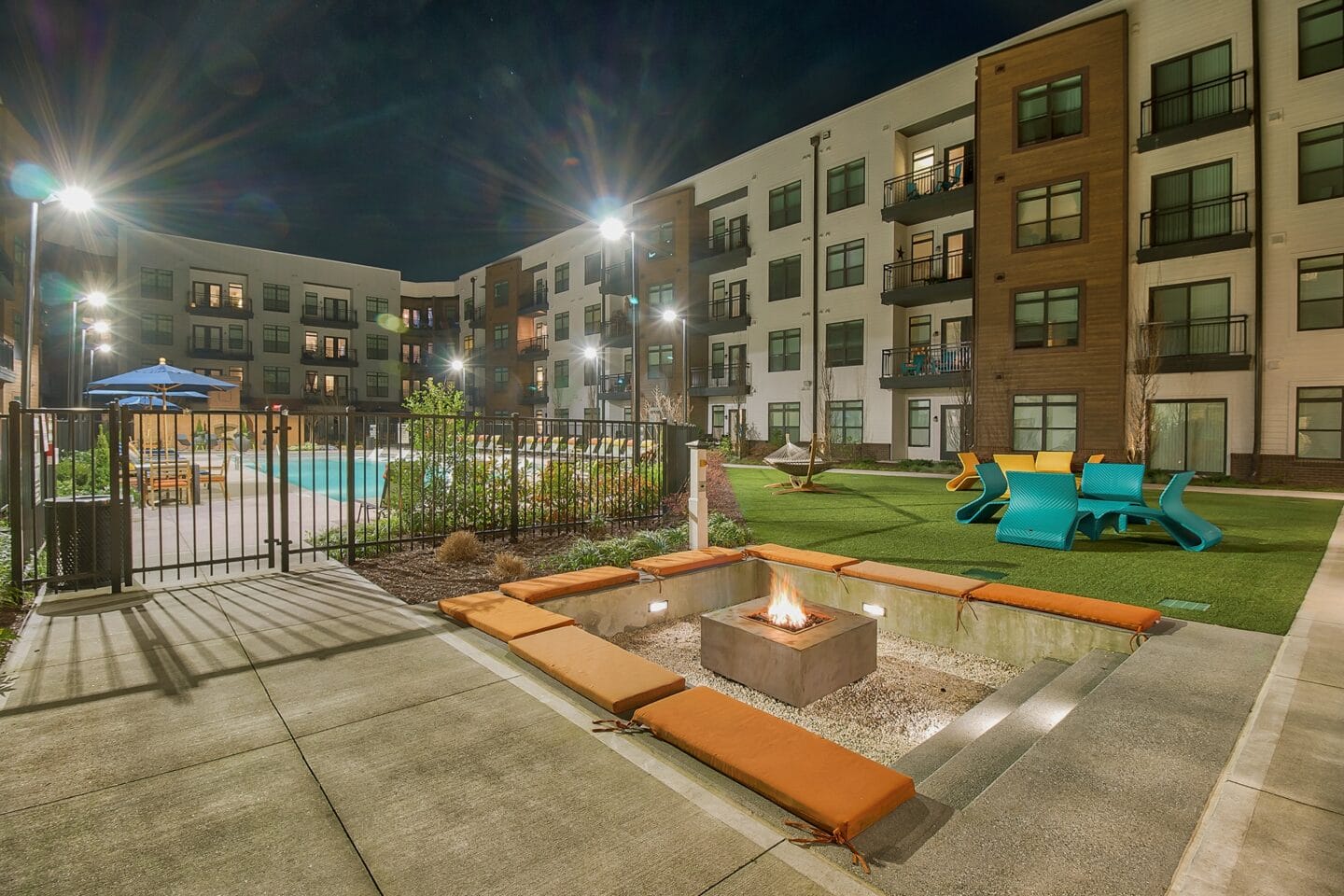 Landscaped courtyard and sunken firepit at Windsor Parkview