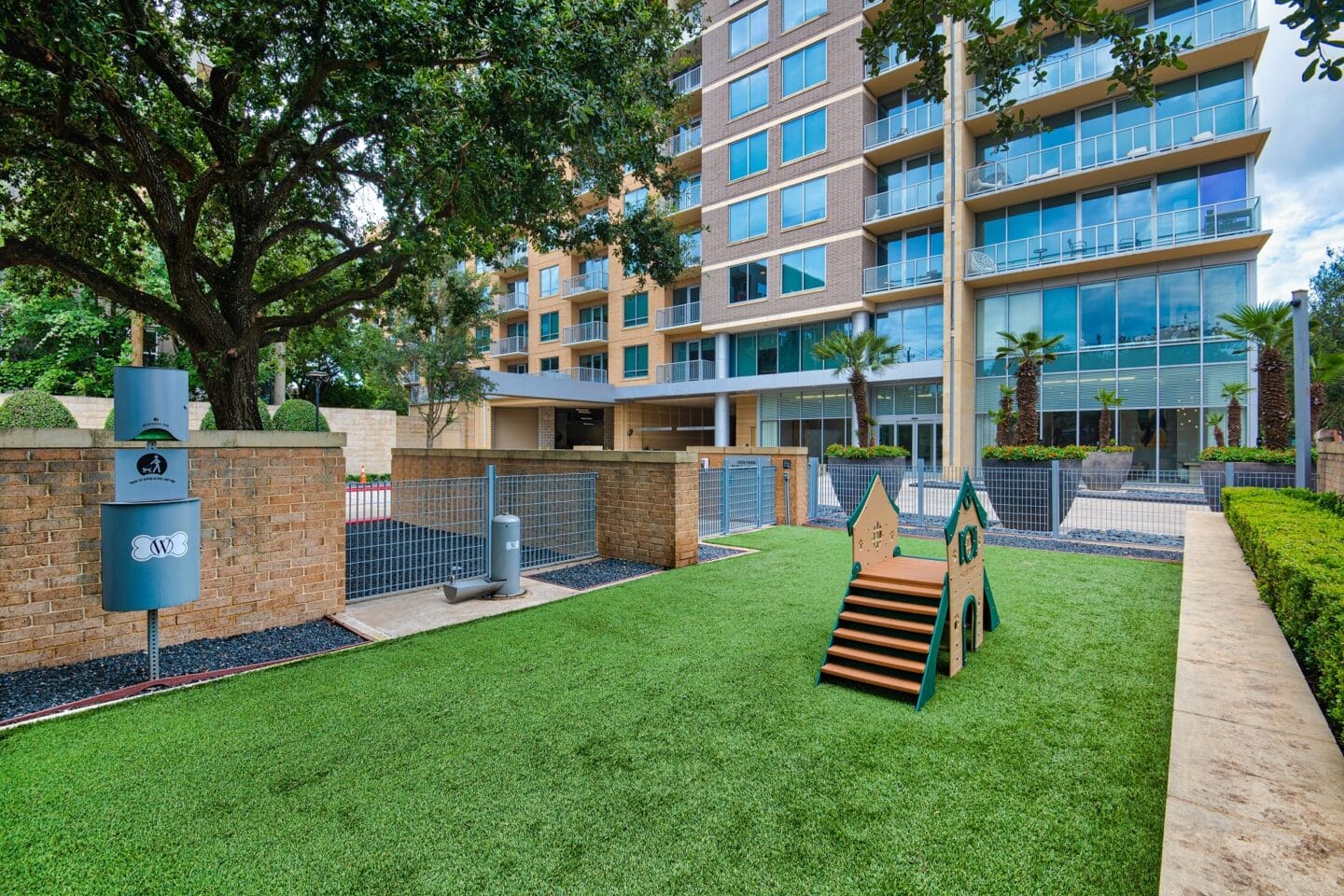 Private pet park at The Sovereign at Regent Square, 3233 West Dallas, TX