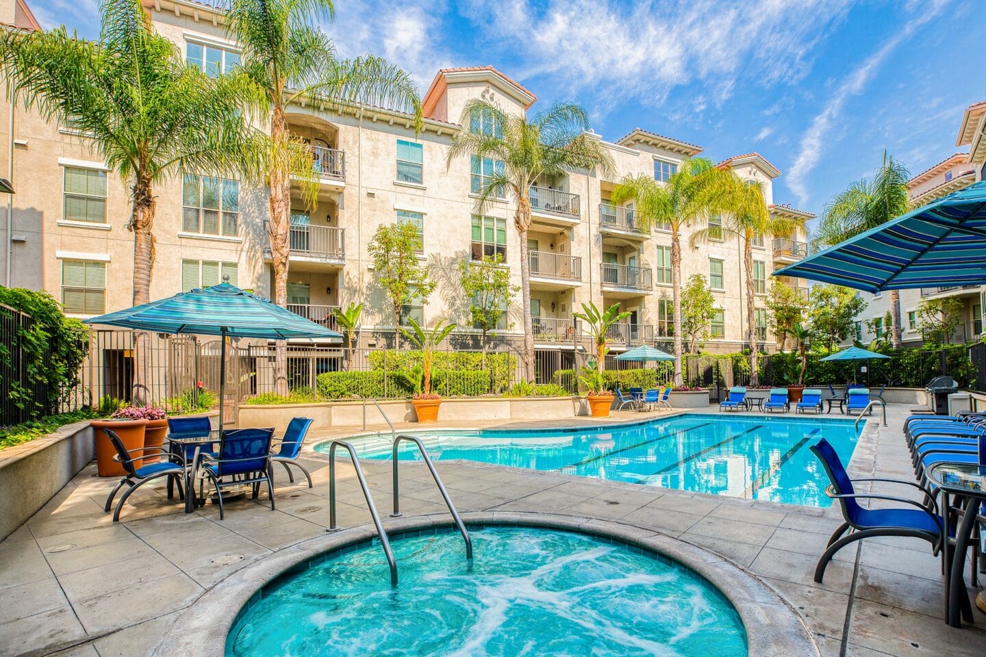 Poolside Jacuzzi at Windsor Lofts at Universal City