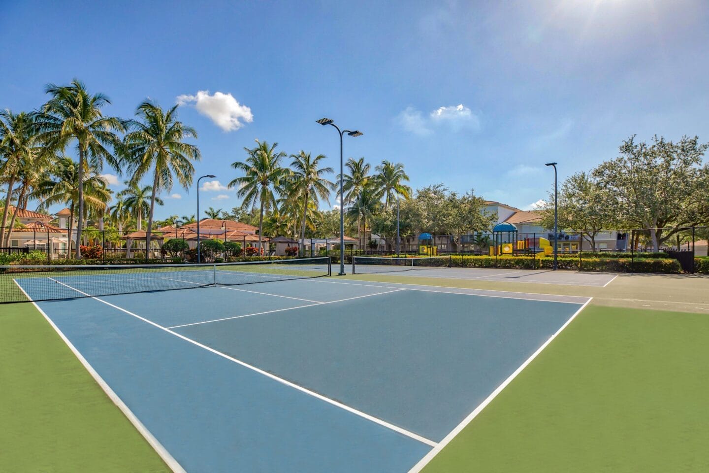 Community tennis court