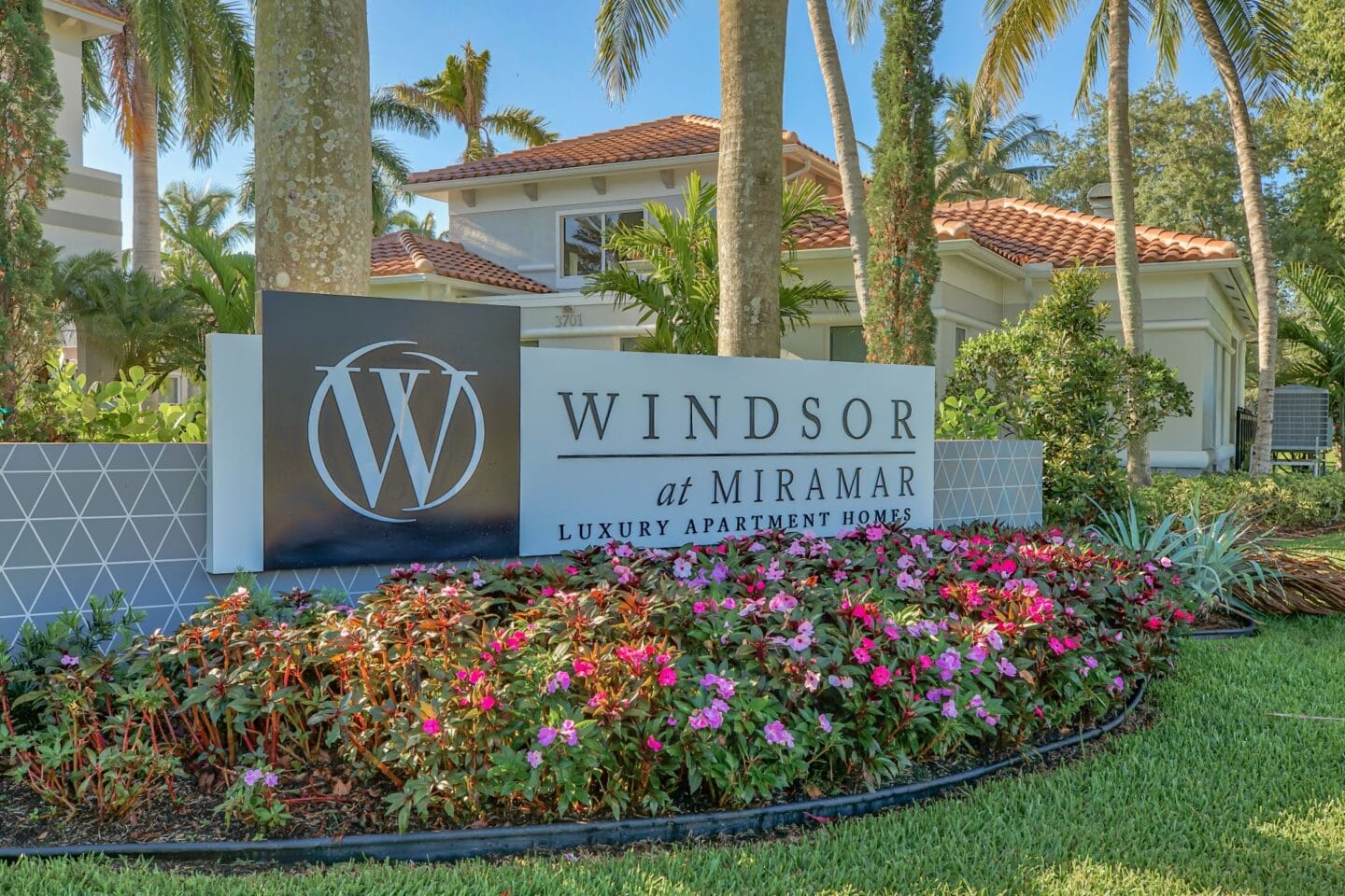 our community sign at Windsor at Miramar