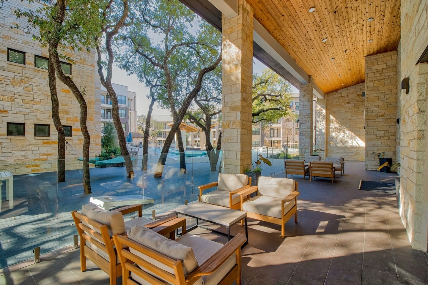 Outdoor patio area at Windsor Ridge Austin