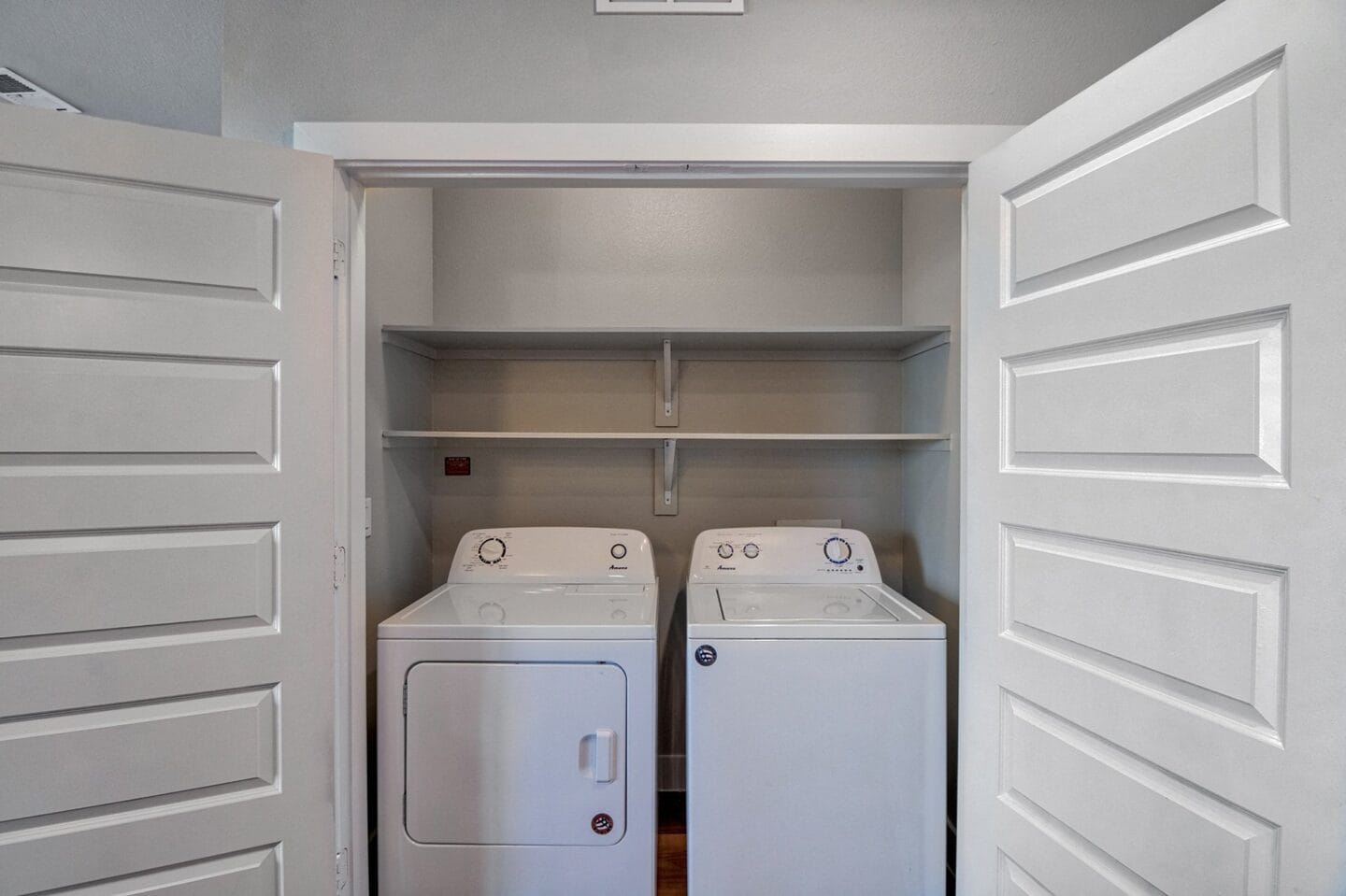 Washer and Dryer at Windsor Ridge Austin