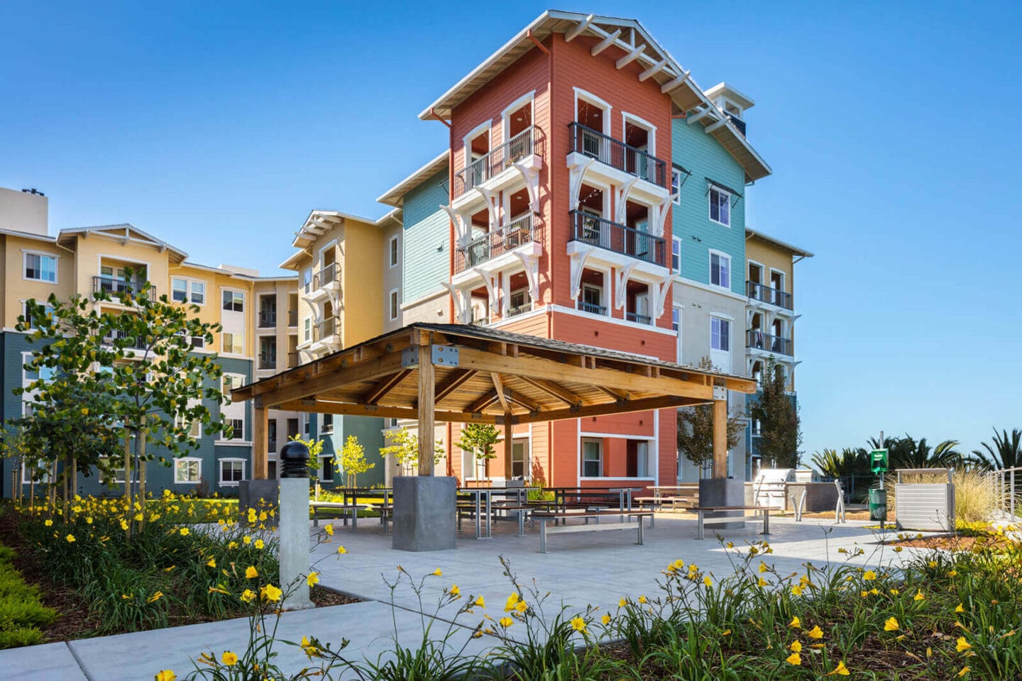 Outdoor Gazebo at Blu Harbor by Windsor, Redwood City, California