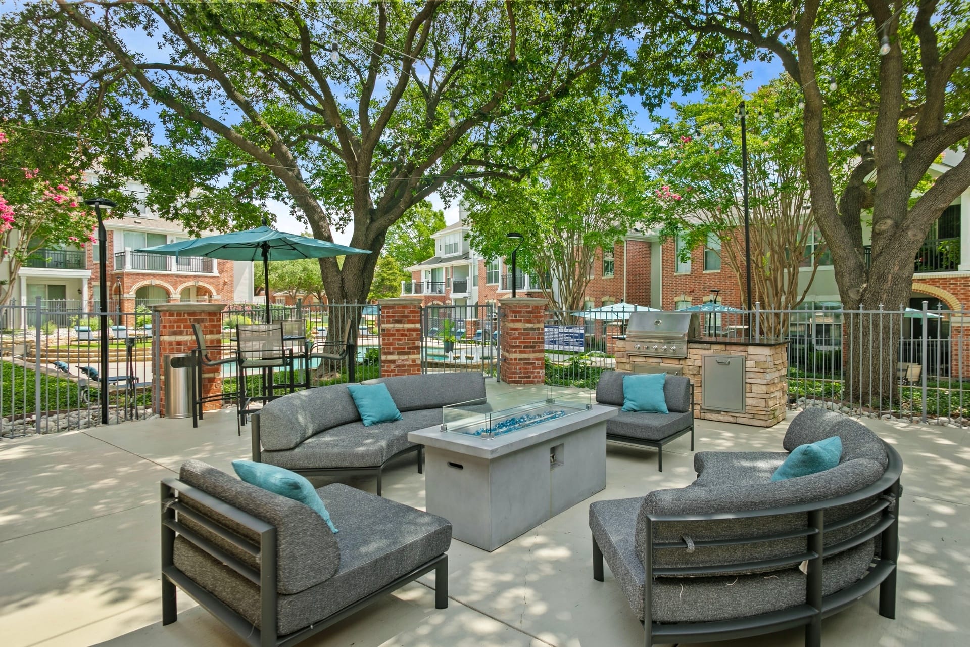 Outdoor patio with couches and chairs at Windsor at Legacy, Plano, TX, 75024