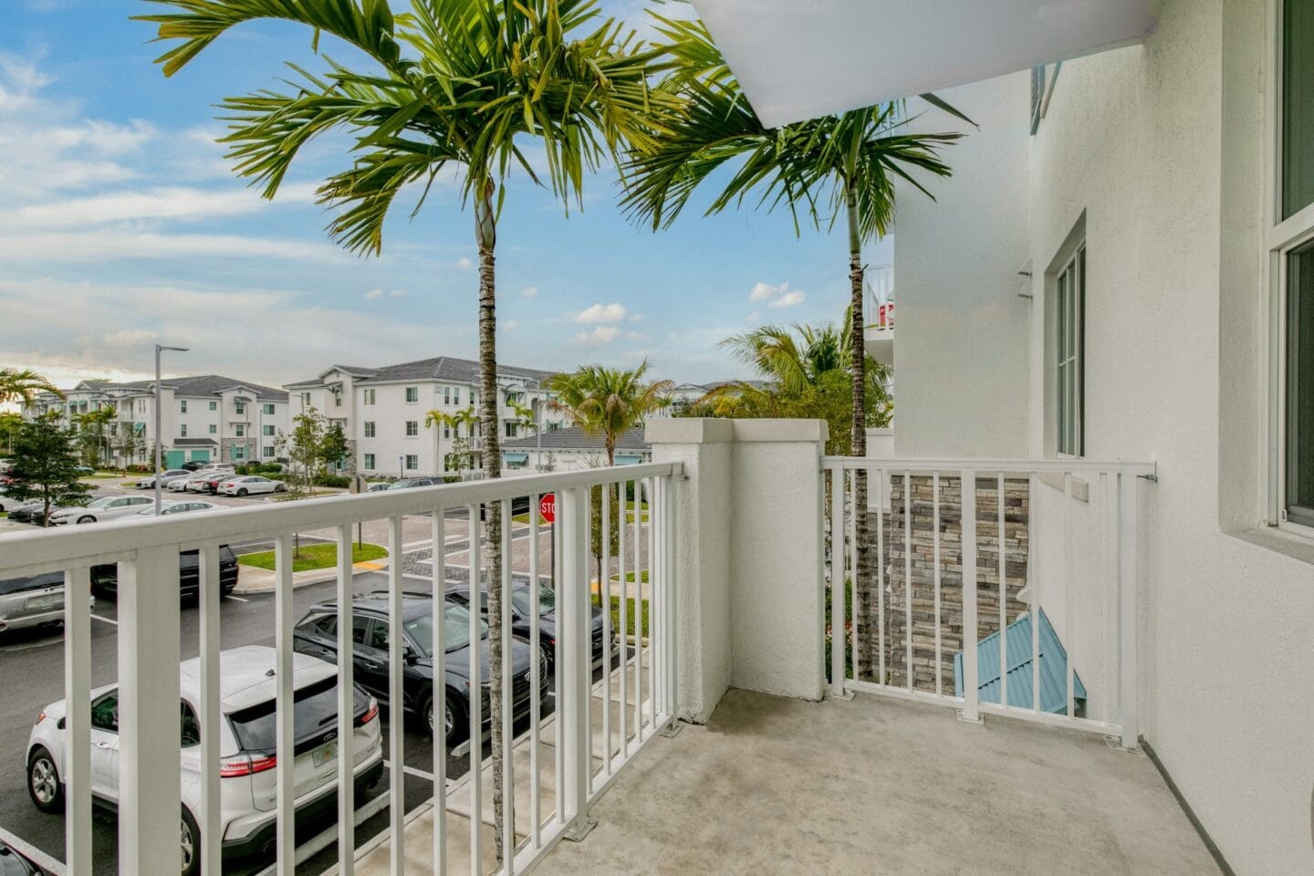 Private Balcony at Windsor 335, FL, 33317