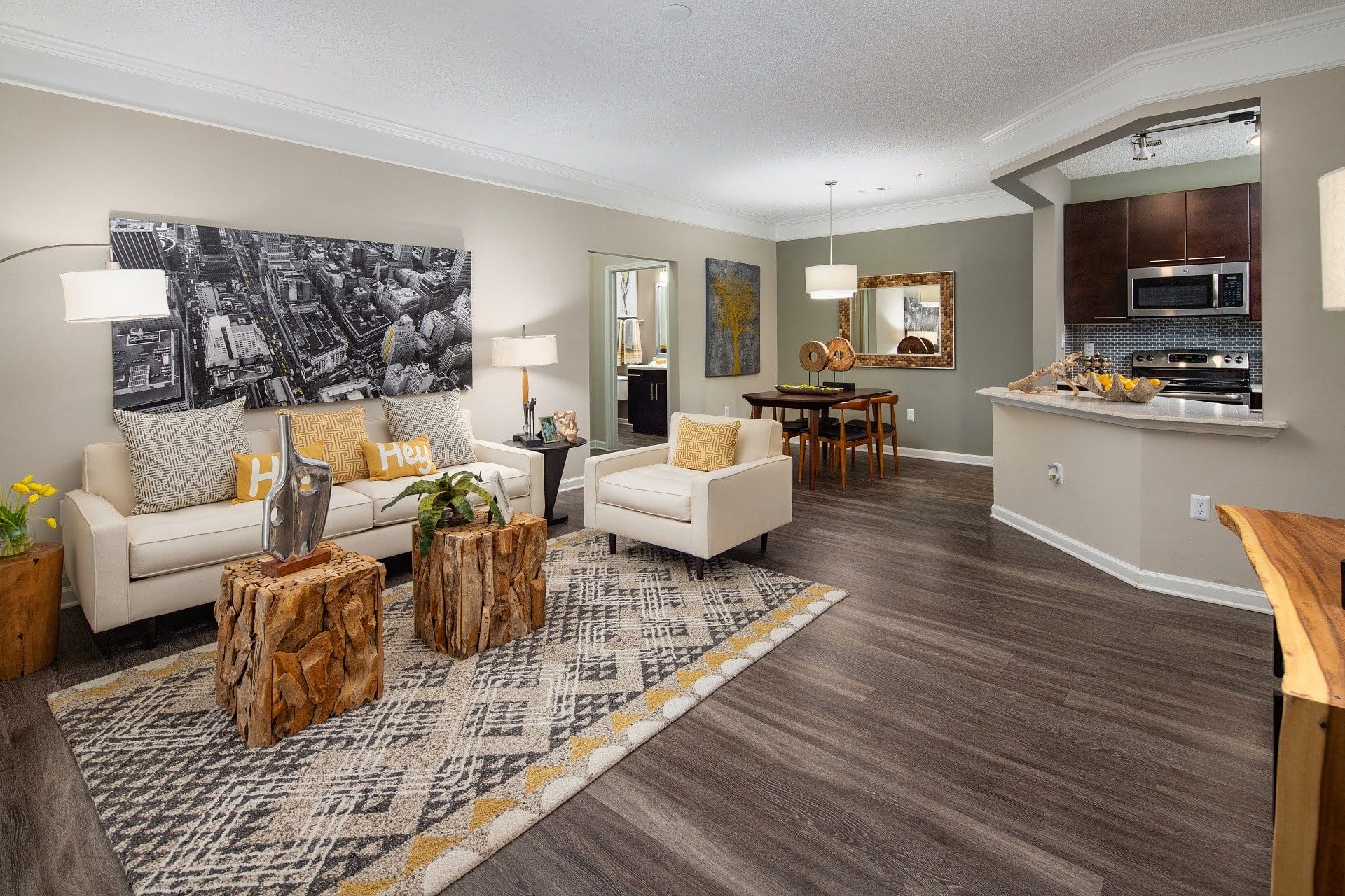 Open concept floor plans at Windsor Johns Creek, Johns Creek, GA