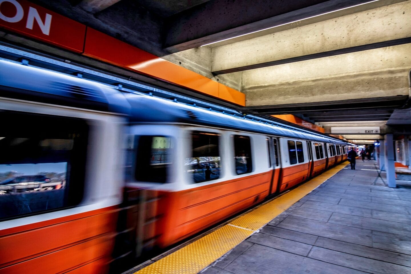 Neighborhood Orange Line at Windsor Mystic River, Massachusetts