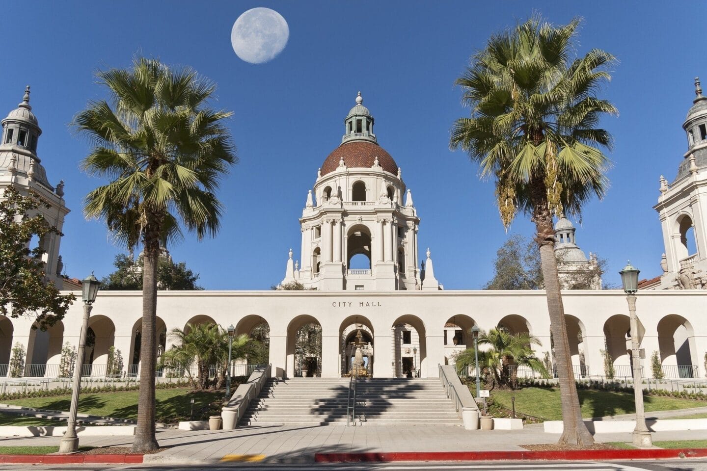 Minutes to Pasadena City Hall at Terraces at Paseo Colorado, California, 91101