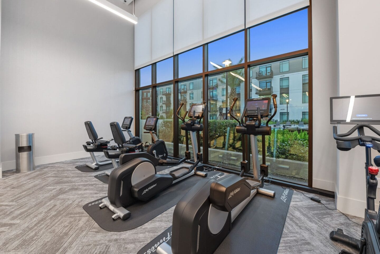 Gym at The Sterling, Houston, TX 77019