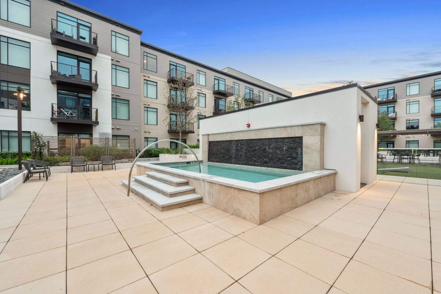 Pool and Jacuzzi at The Sterling, Houston, TX