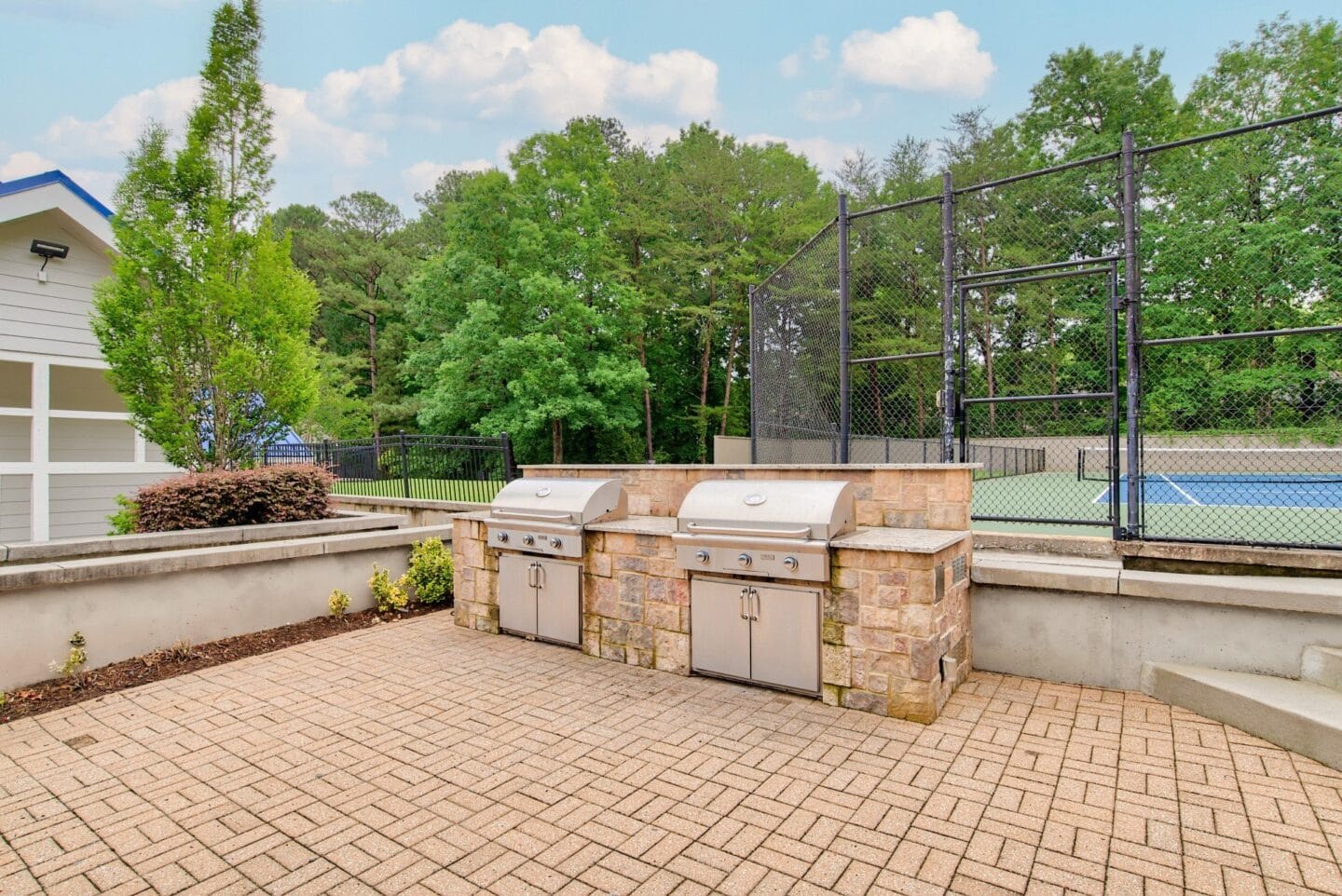 Grilling area at Windsor Peachtree Corners, Peachtree Corners, GA