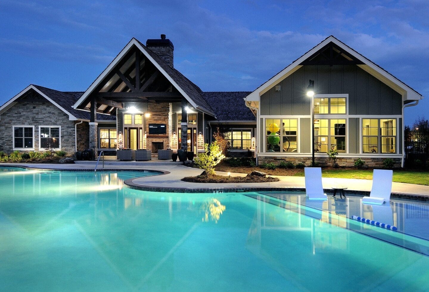 Saltwater Pool at Windsor Sugarloaf, Suwanee