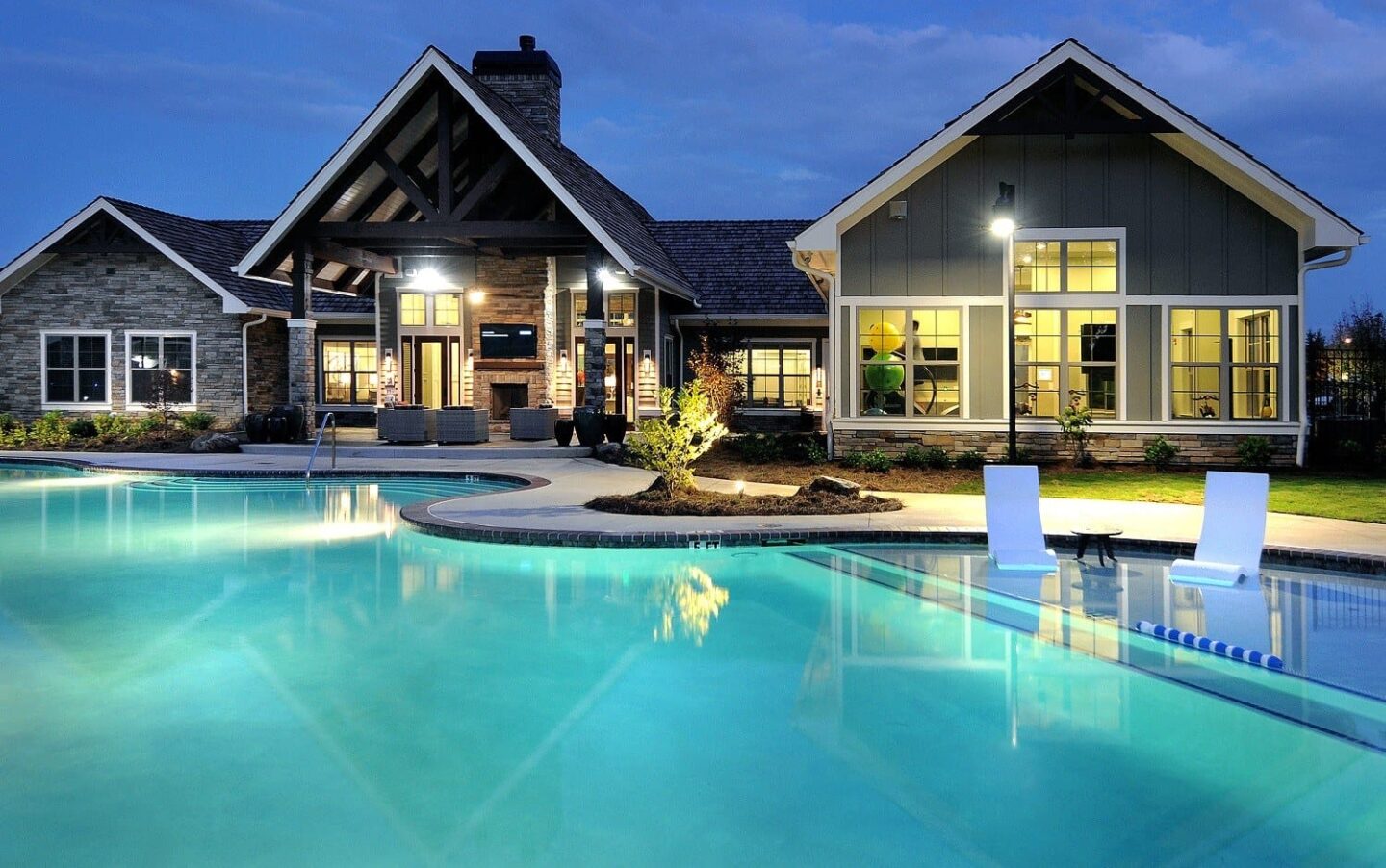 Saltwater Pool at Windsor Sugarloaf, Suwanee