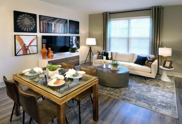 Spacious Living Area at Windsor Sugarloaf, Suwanee, GA