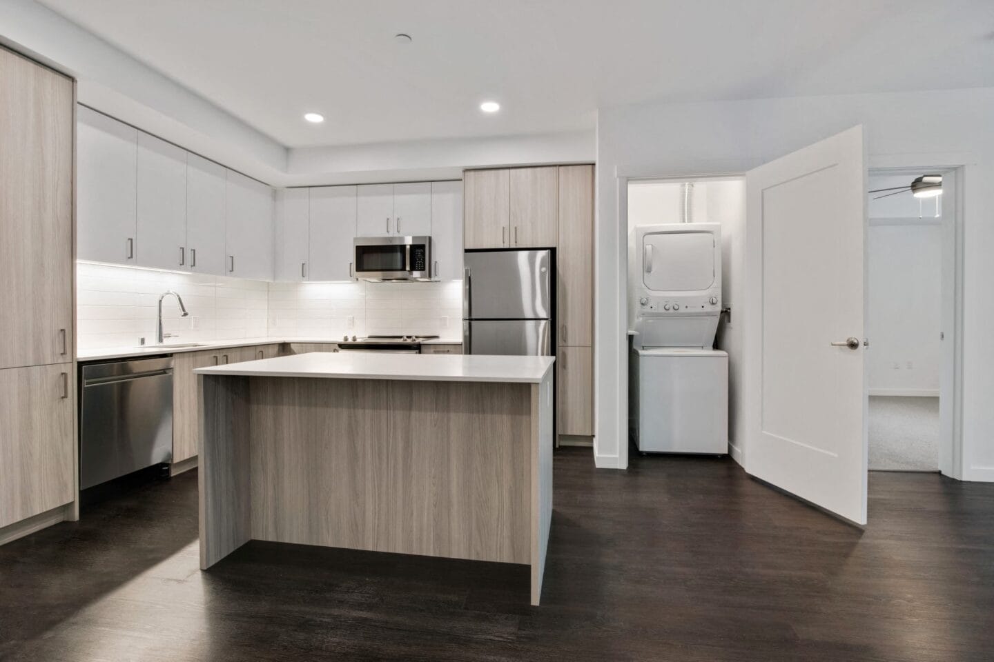 Kitchen Islands at Windsor Totem Lake, Kirkland, Washington