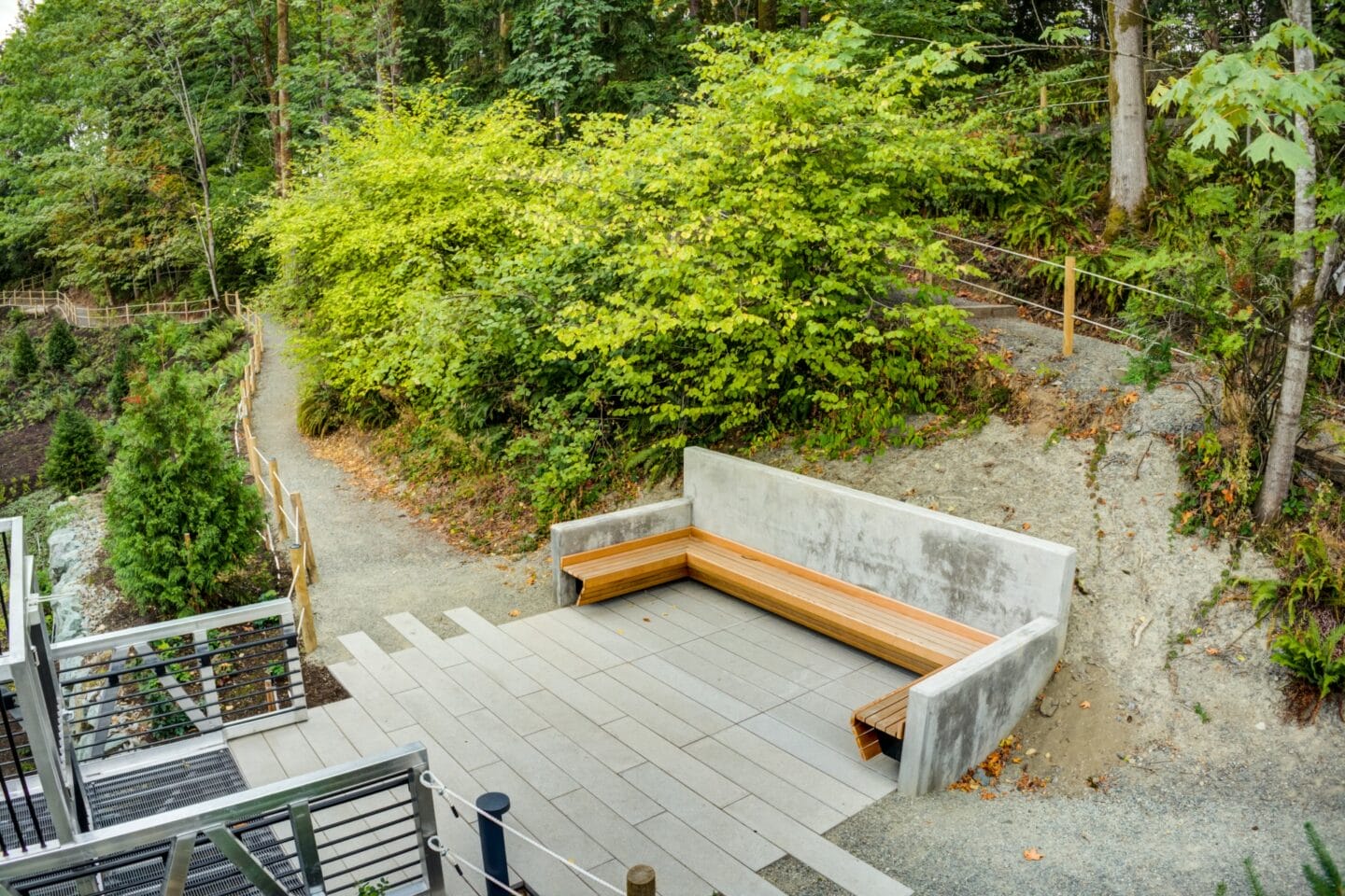 Walking Trails at Windsor Totem Lake, Kirkland, Washington