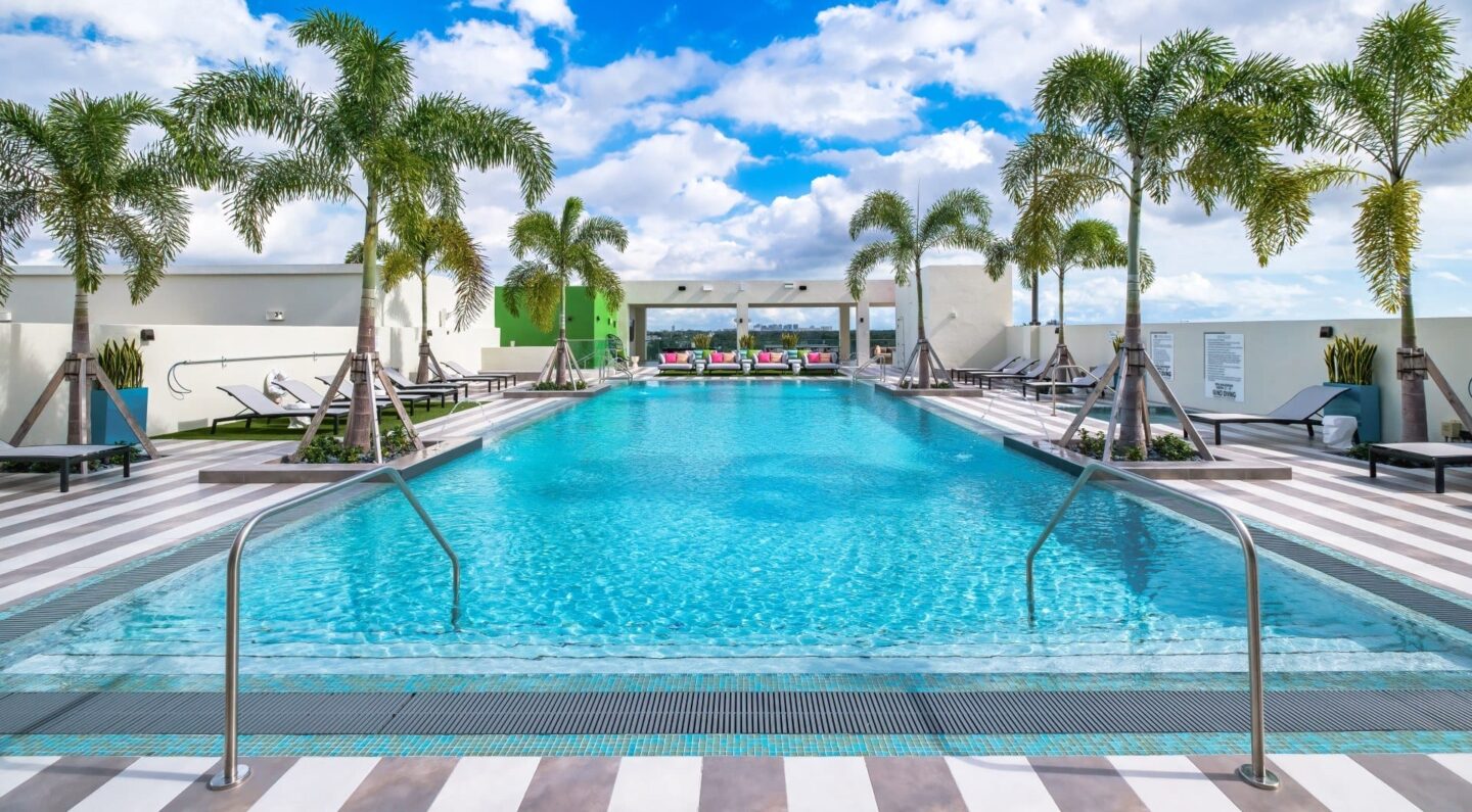 Large swimming pool at Windsor Ludlam Trail in Miami, FL.