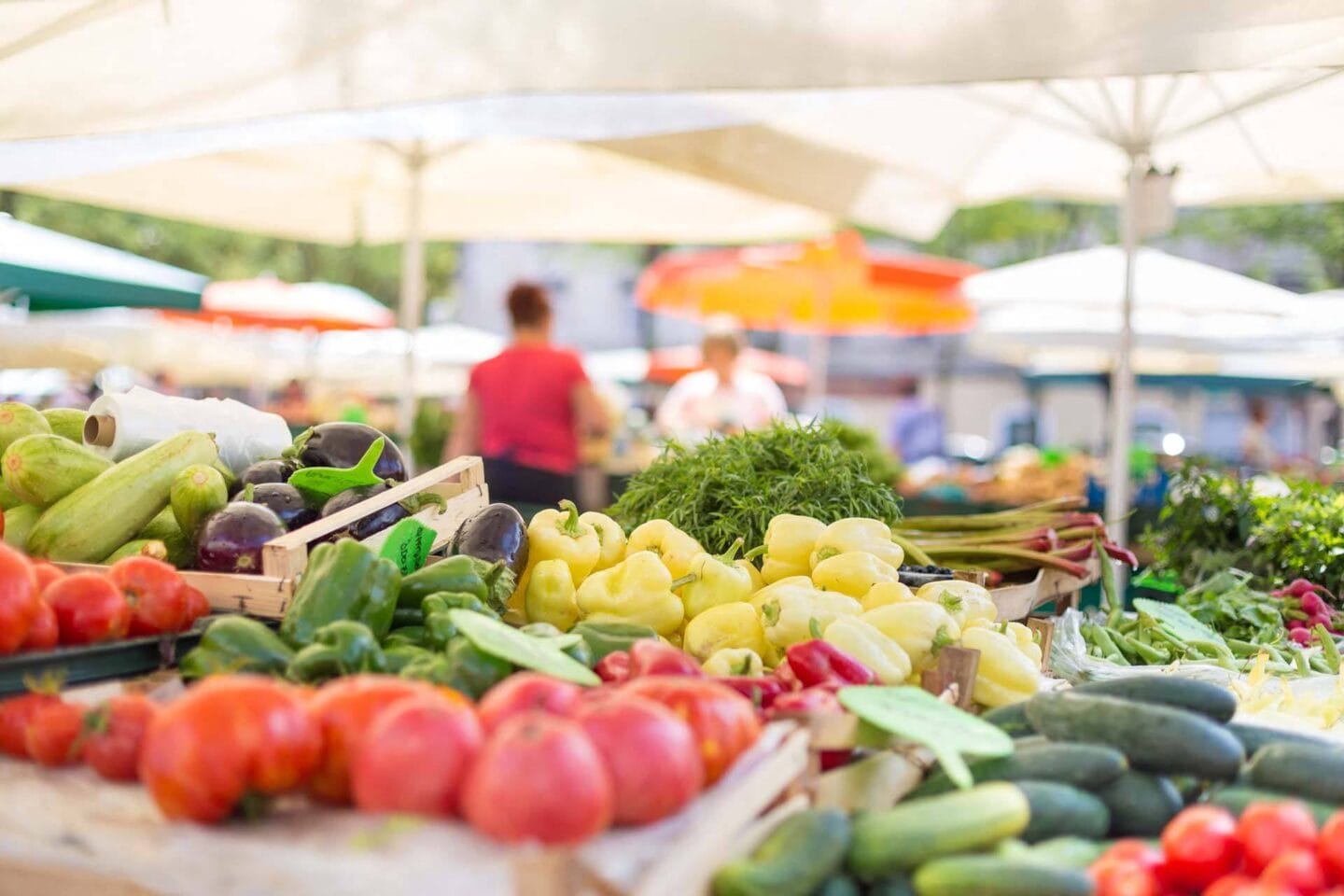 Windsor Oak Creek is in close proximity to the local farmer's market