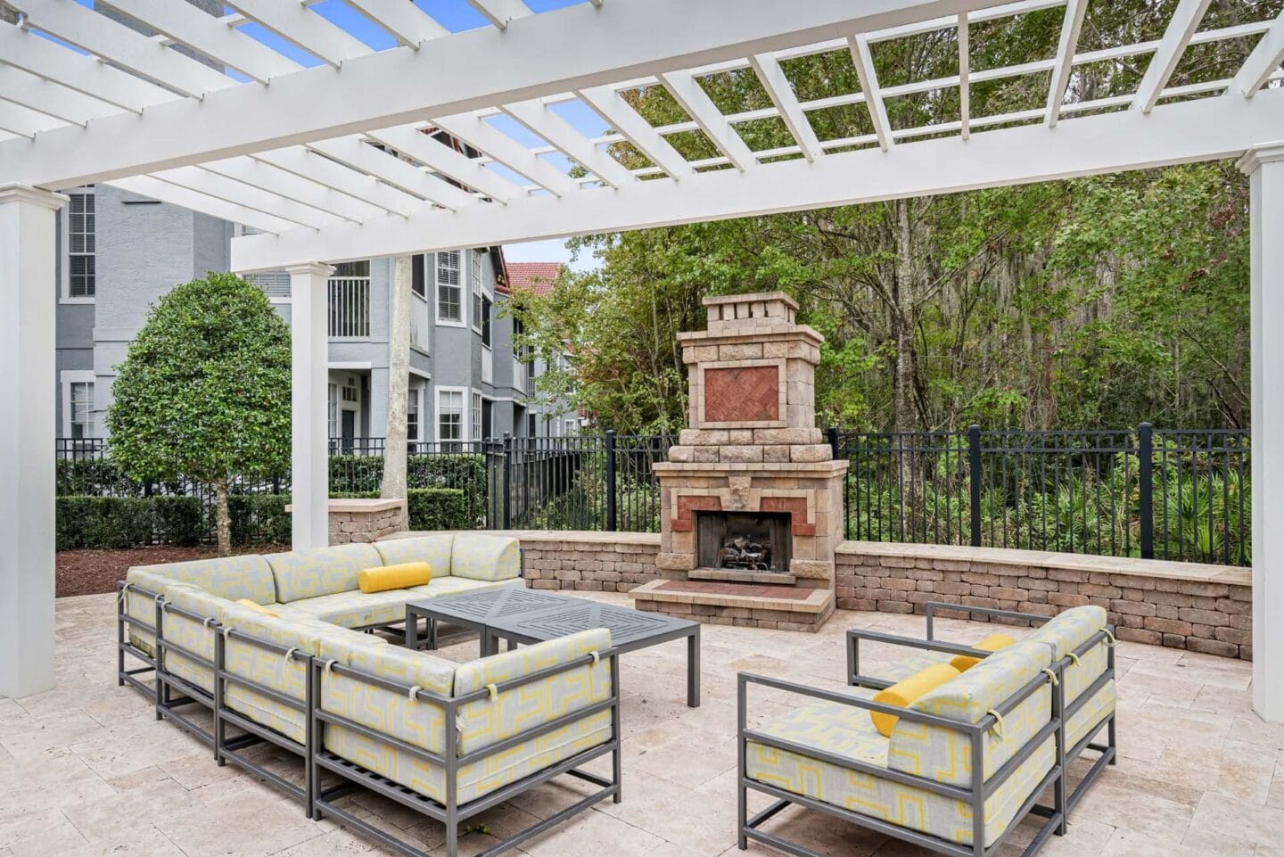 Outdoor Fireplace with seating area - Windsor Highwoods Preserve in Tampa