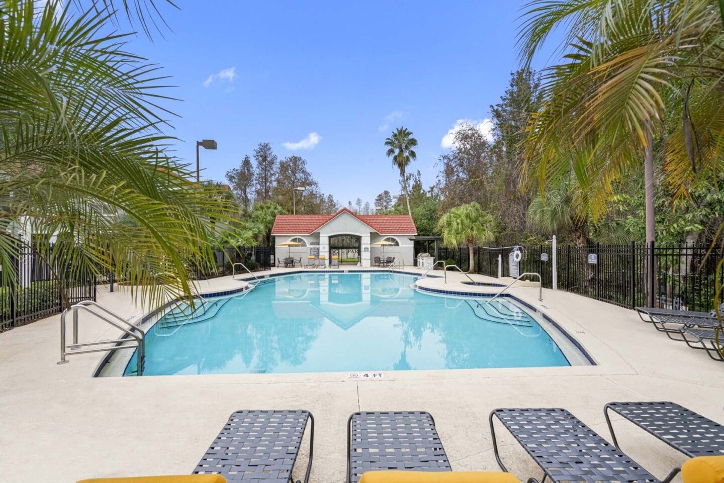 Luxurious Pool at Windsor Highwoods Preserve, Tampa, 33647