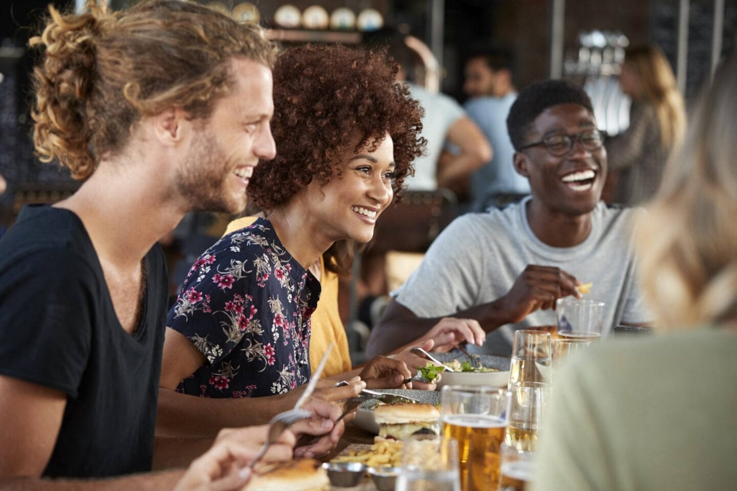 People dining near at Windsor Highwoods Preserve, Florida, 33647